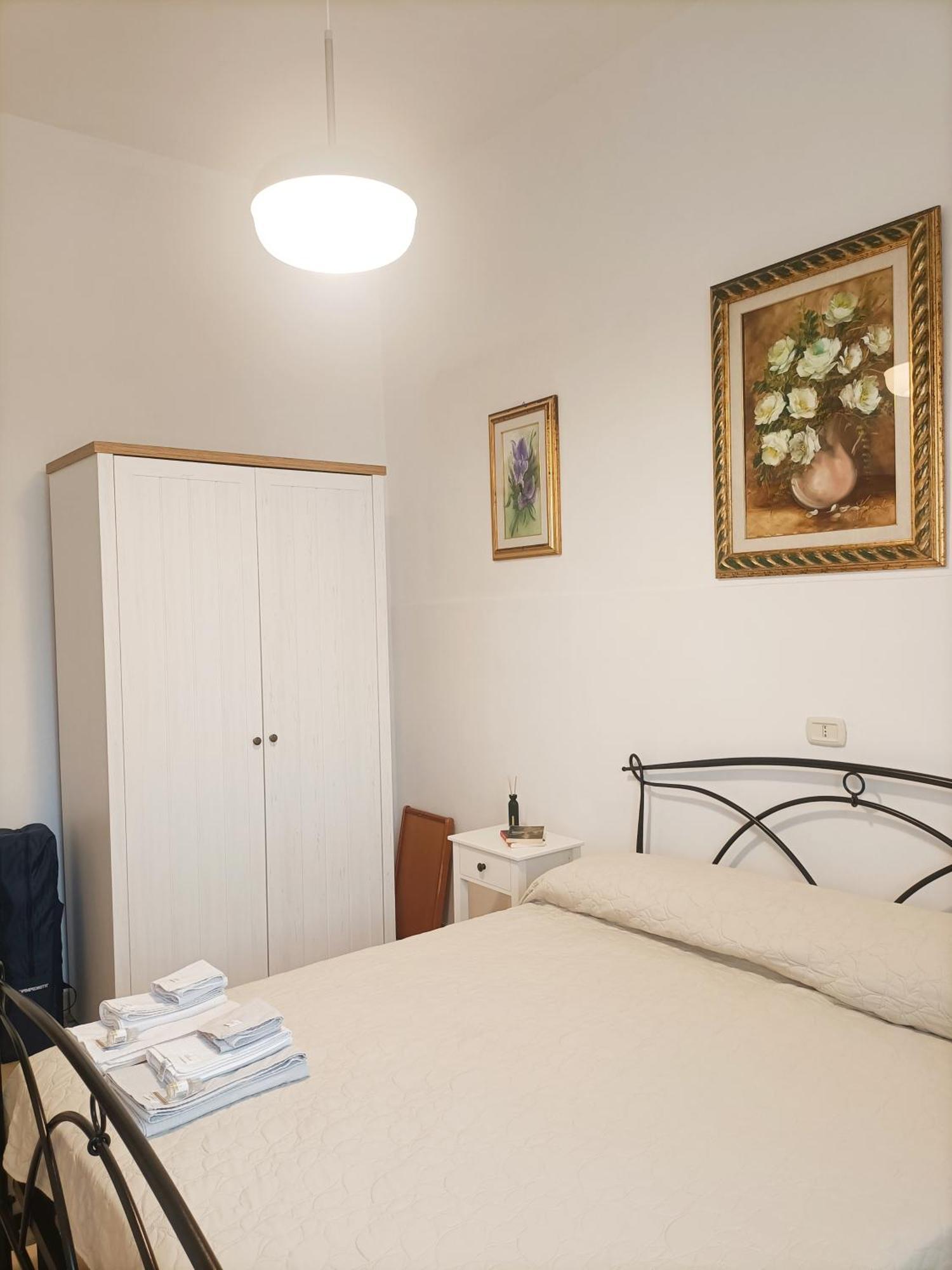 Bright Port View Apartment- Free Parking Cagliari Eksteriør bilde
