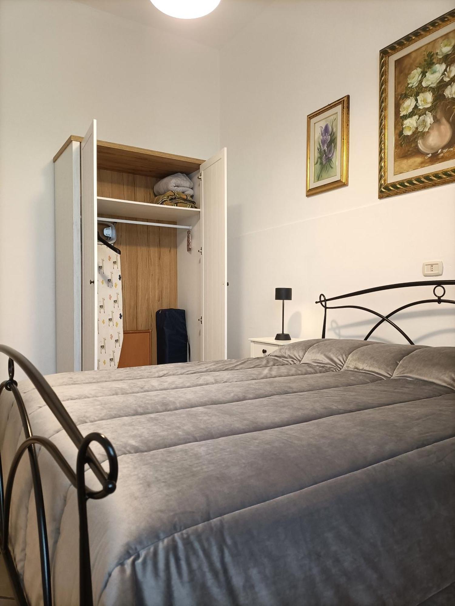 Bright Port View Apartment- Free Parking Cagliari Eksteriør bilde