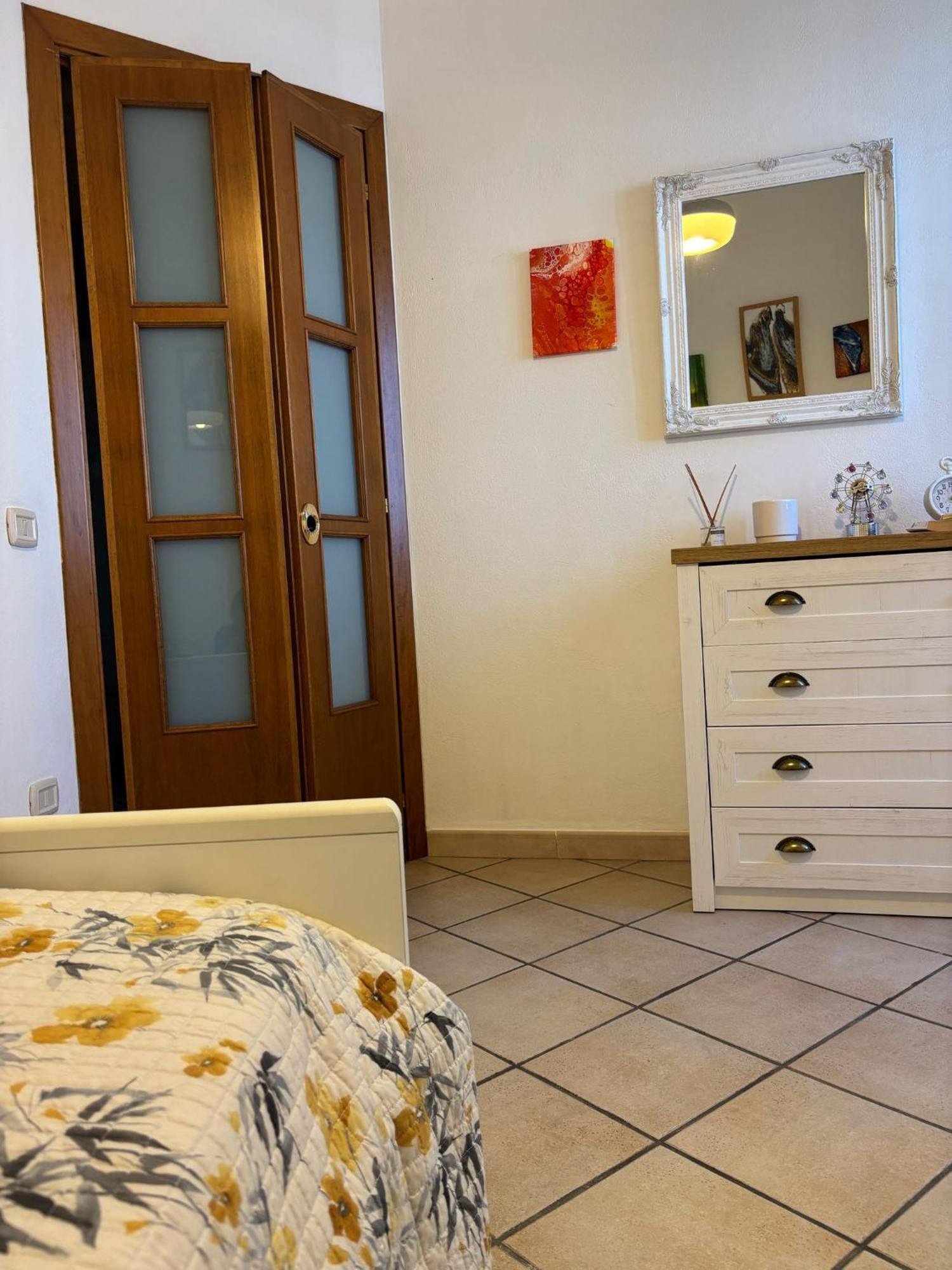 Bright Port View Apartment- Free Parking Cagliari Eksteriør bilde