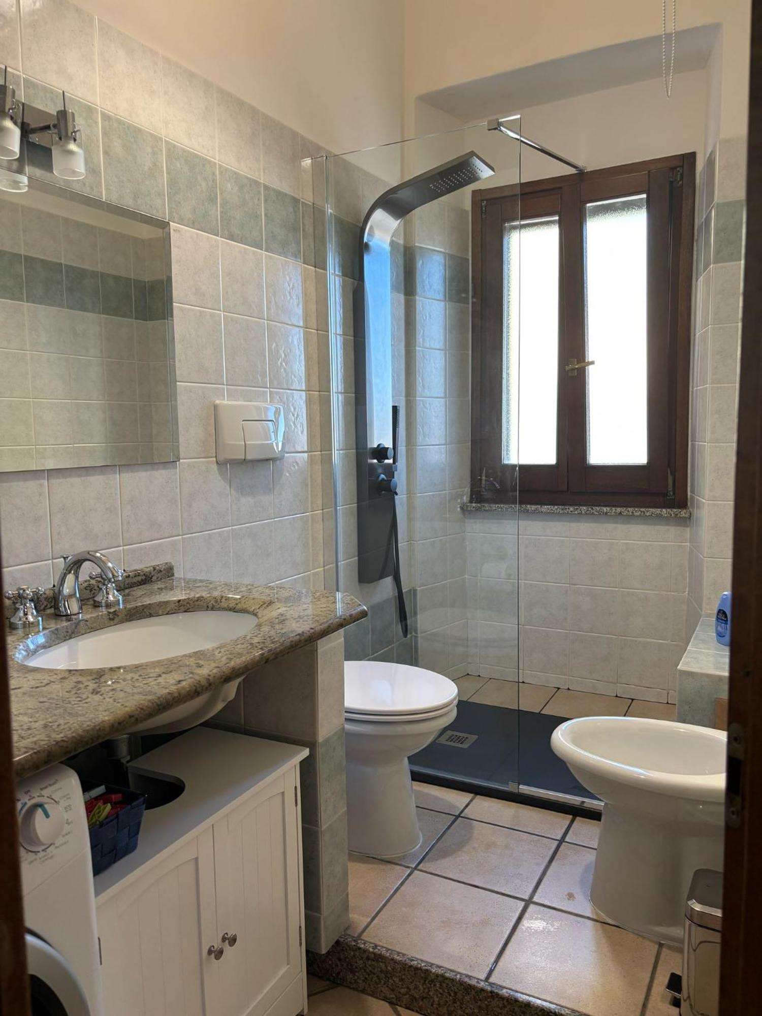 Bright Port View Apartment- Free Parking Cagliari Eksteriør bilde